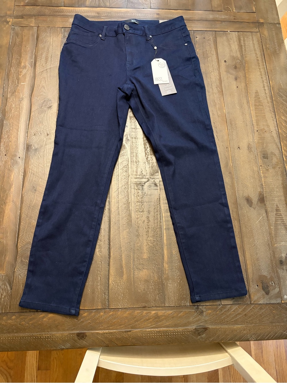 NWT 1822 Butter Denim Ankle Skinny Jeans in Navy Blue